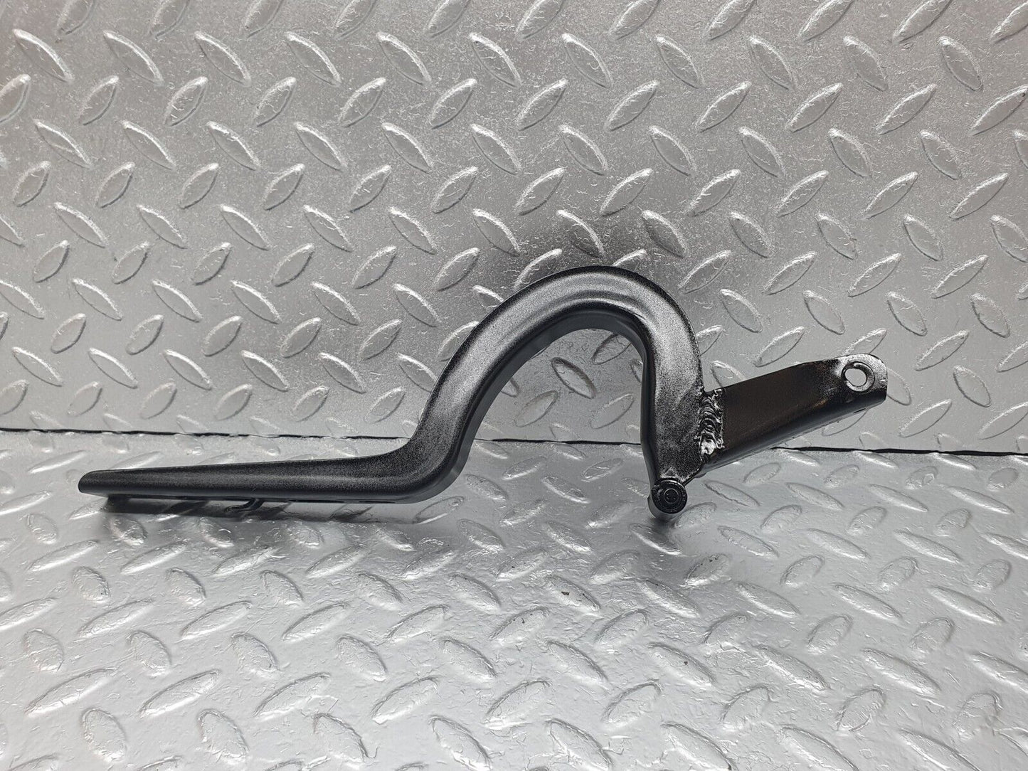 43938 Mercedes-Benz C123 230CE Coupe Trunk Lid Hinge Left Side 1237500187