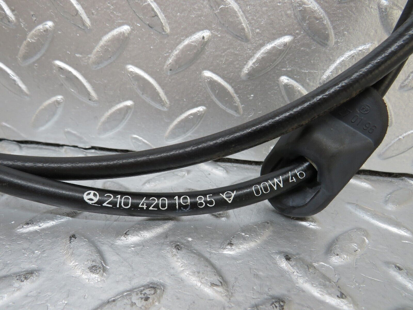 35011 Mercedes-Benz W210 320E Handbrake Cable 2104201985