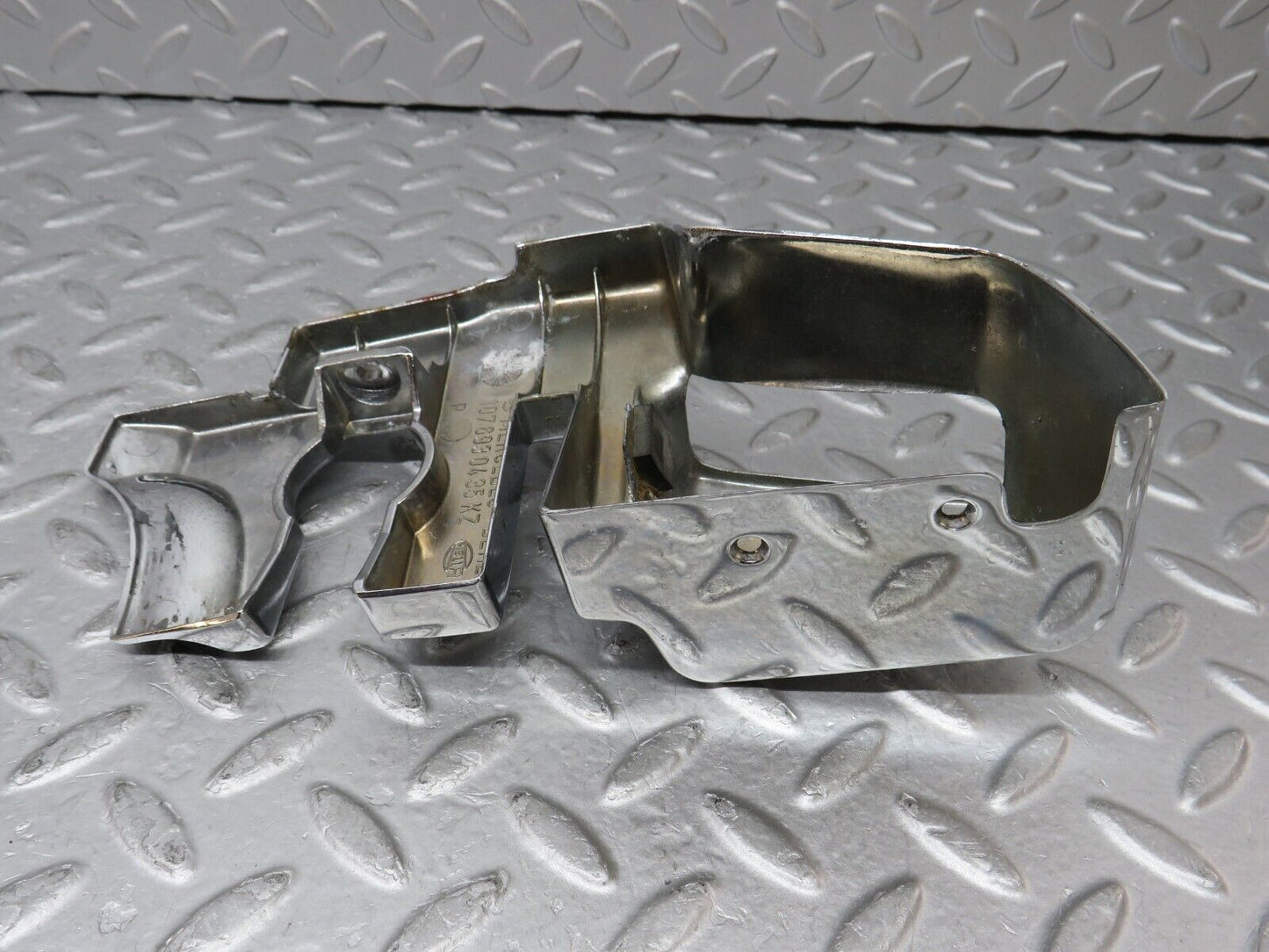 35666 Mercedes-Benz R107 280SL Coupe B Pillar Chrome Cover Right 1076930435