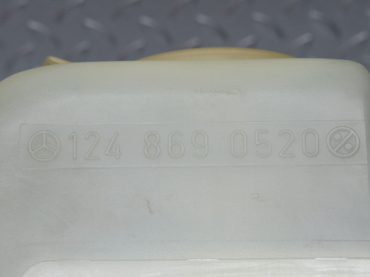 32561 Mercedes-Benz S124 300TE Wagon Windscreen Washer Fluid Tank 1248690520