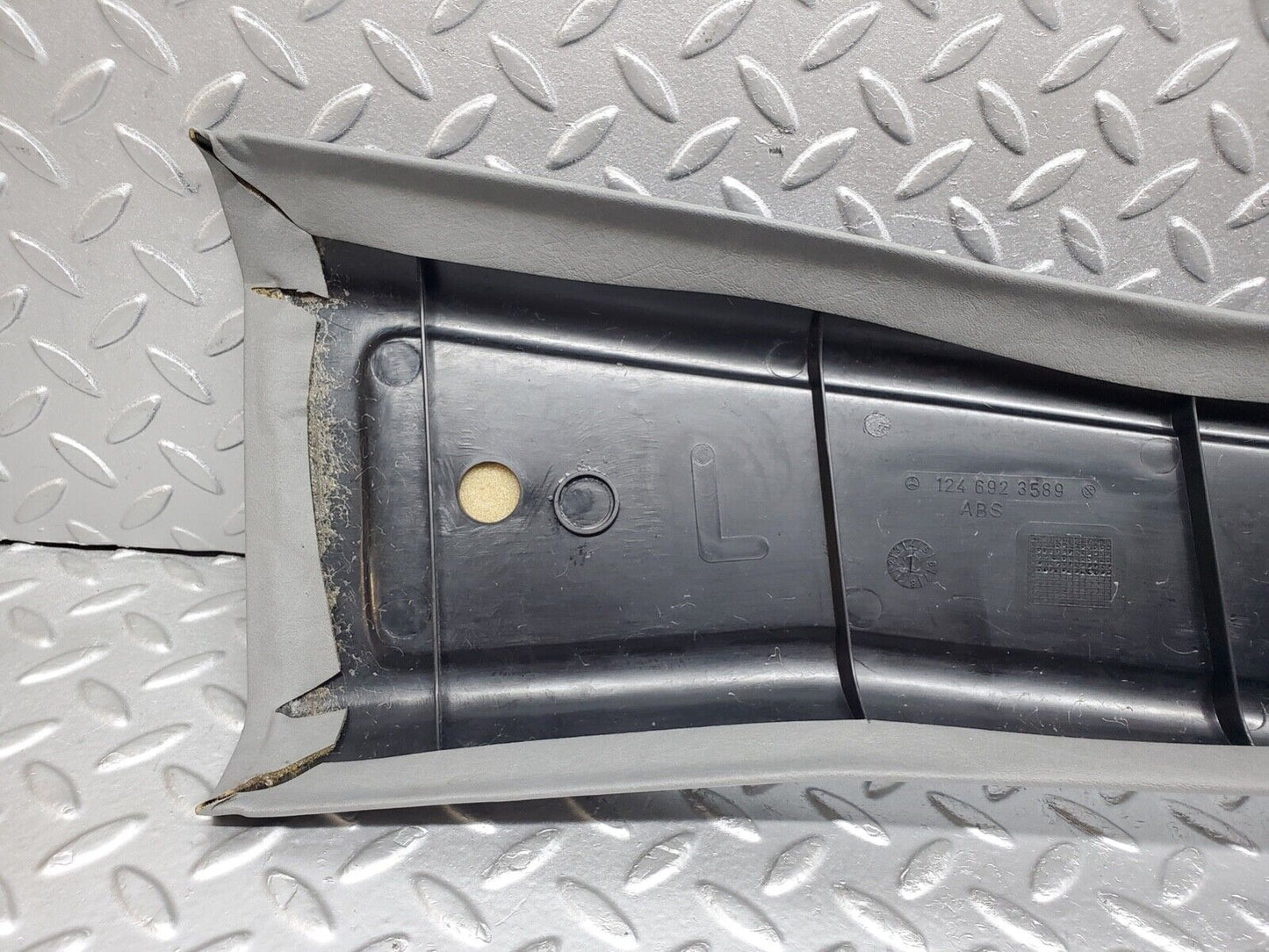 44578 Mercedes-Benz W124 220E B Pillar Cover Left Side Grey 1246923589
