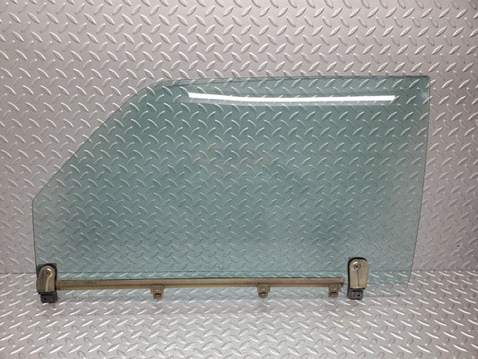 46434 Mercedes-Benz C123 280CE Coupe Left Door Window Glass 1237250132 1237250332