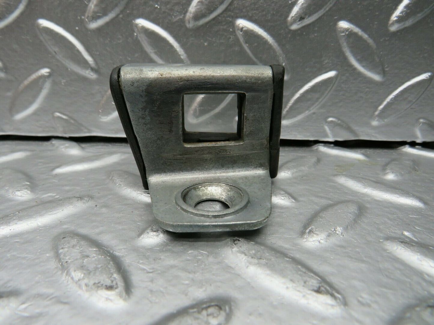 22616 Mercedes-Benz C124 E220 Coupe Door Lock Latch