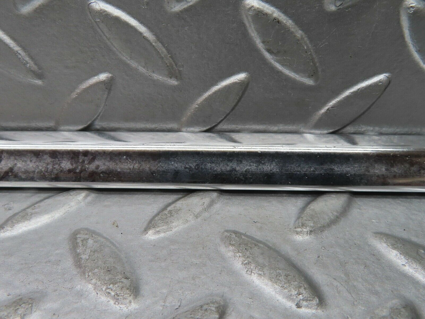 21038 Mercedes-Benz W123 230E Front Right Door Chrome Moulding Trim