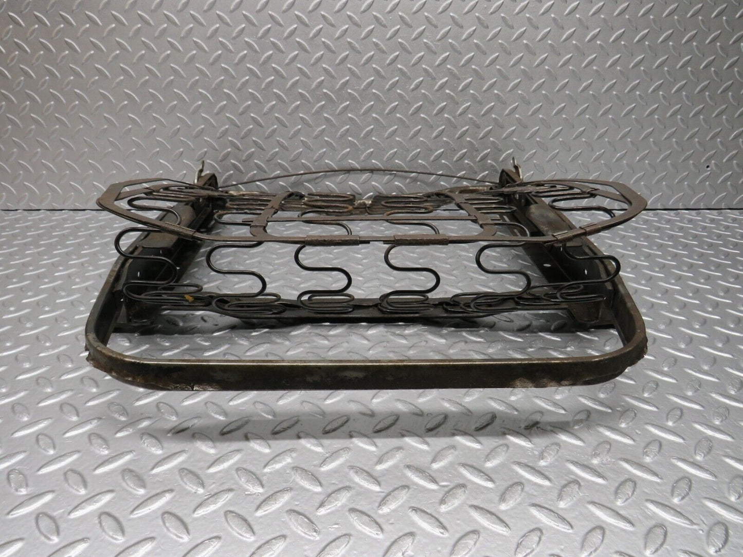 39983 Mercedes-Benz R107 350SL Coupe Front Seat Base