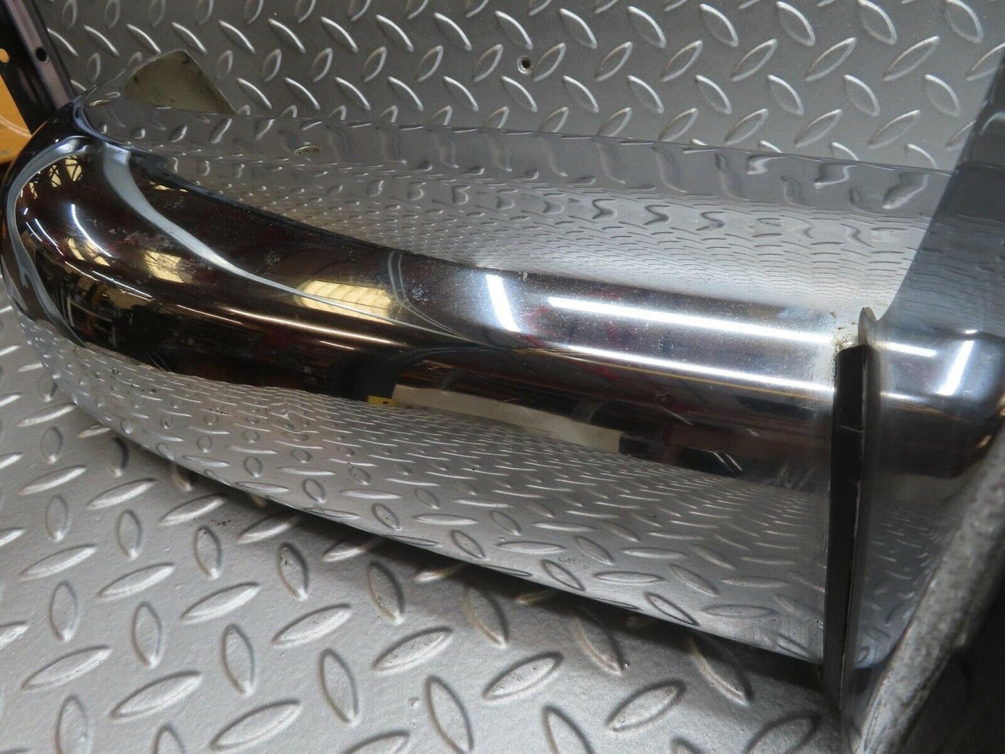 13348 Mercedes-Benz W111 220S Rear Bumper