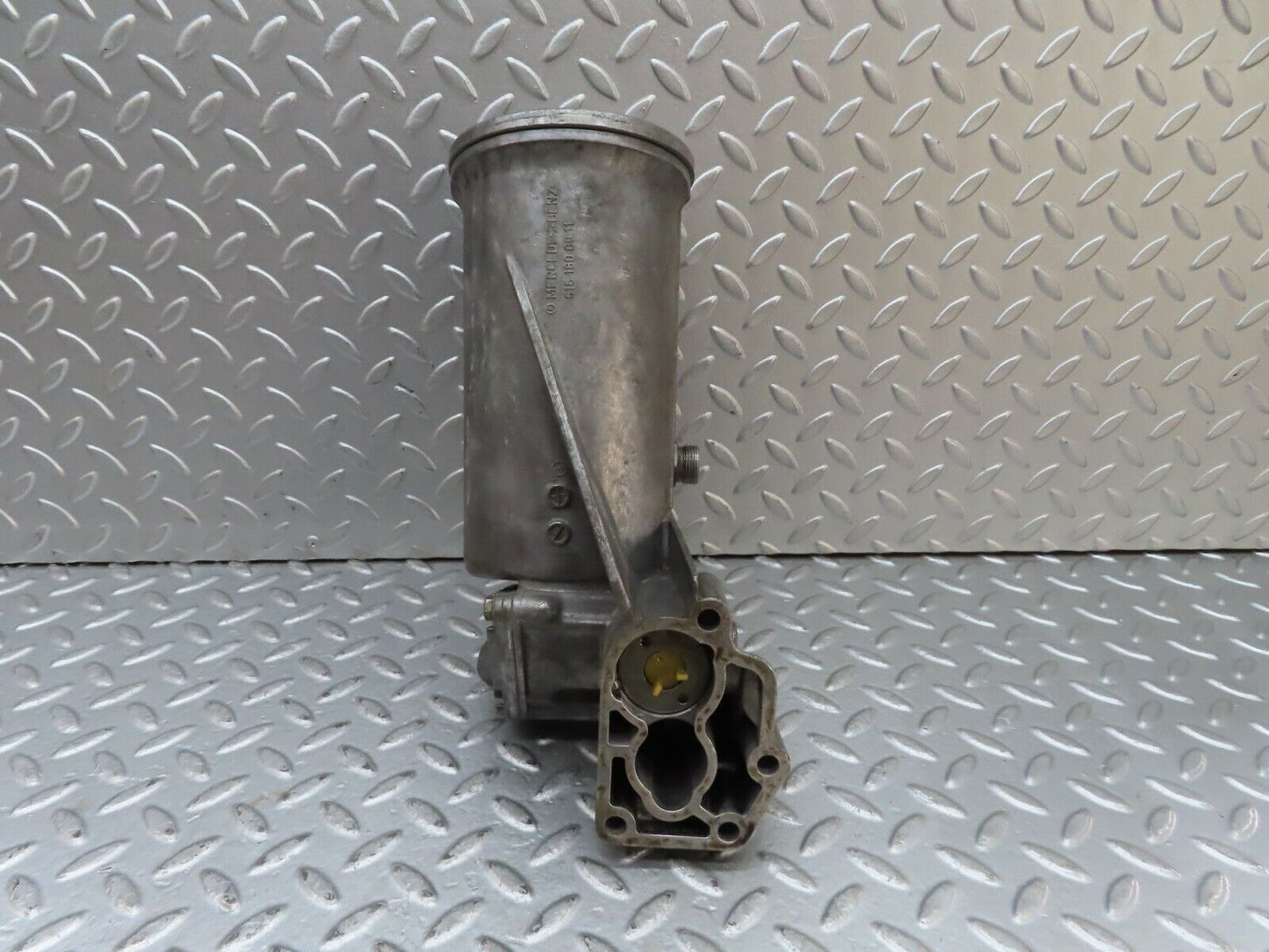 19134 Mercedes-Benz W123 300D Oil Filter Housing 6151800011