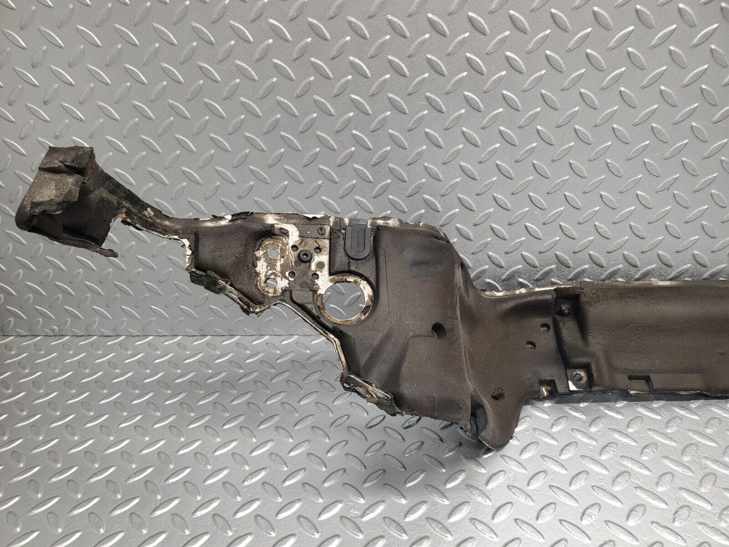 46016 Mercedes-Benz W126 420SE Firewall Heat Shield