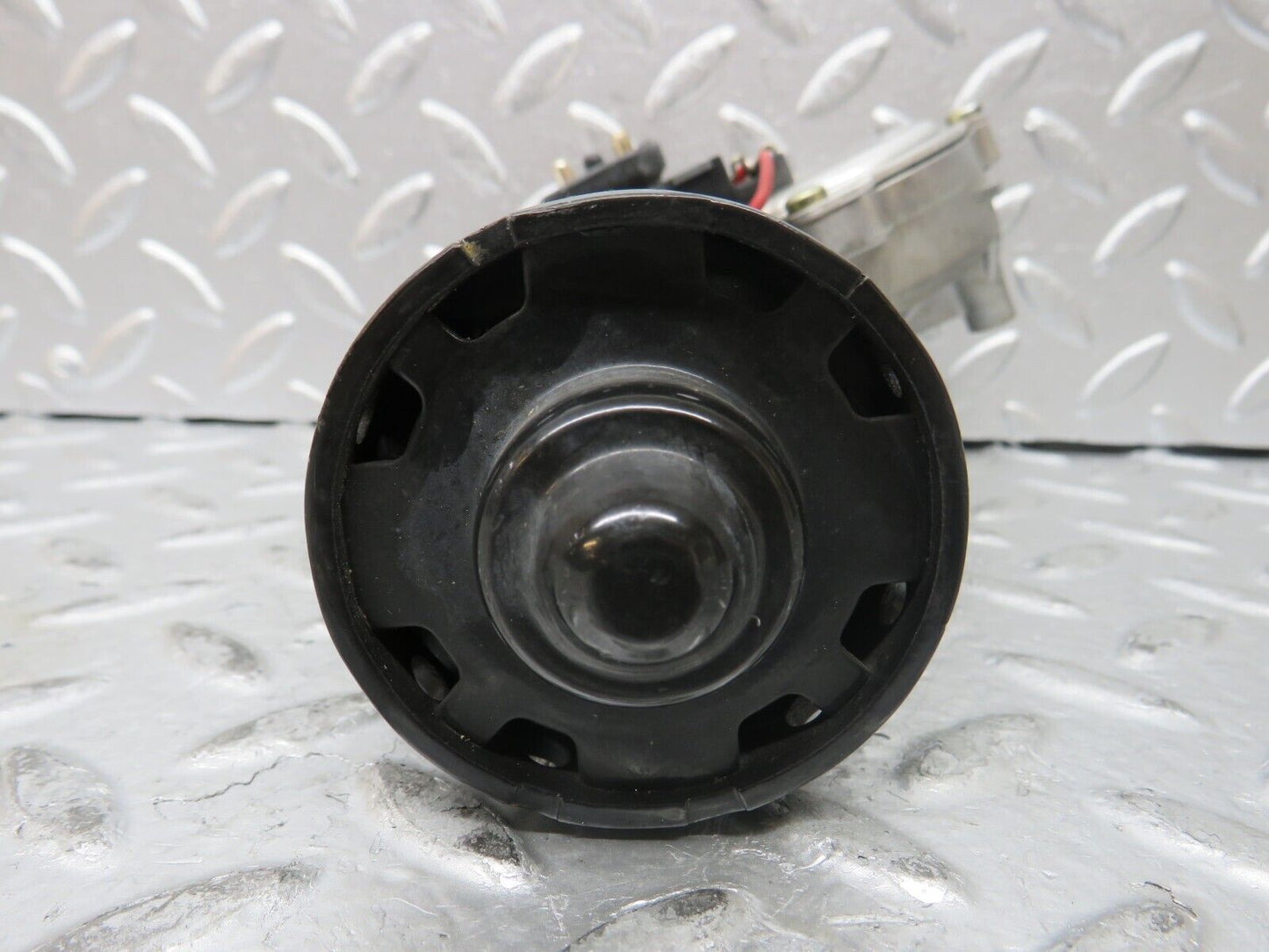 27506 Mercedes-Benz S124 300TE Wagon Wiper Motor Bosch 0390241425