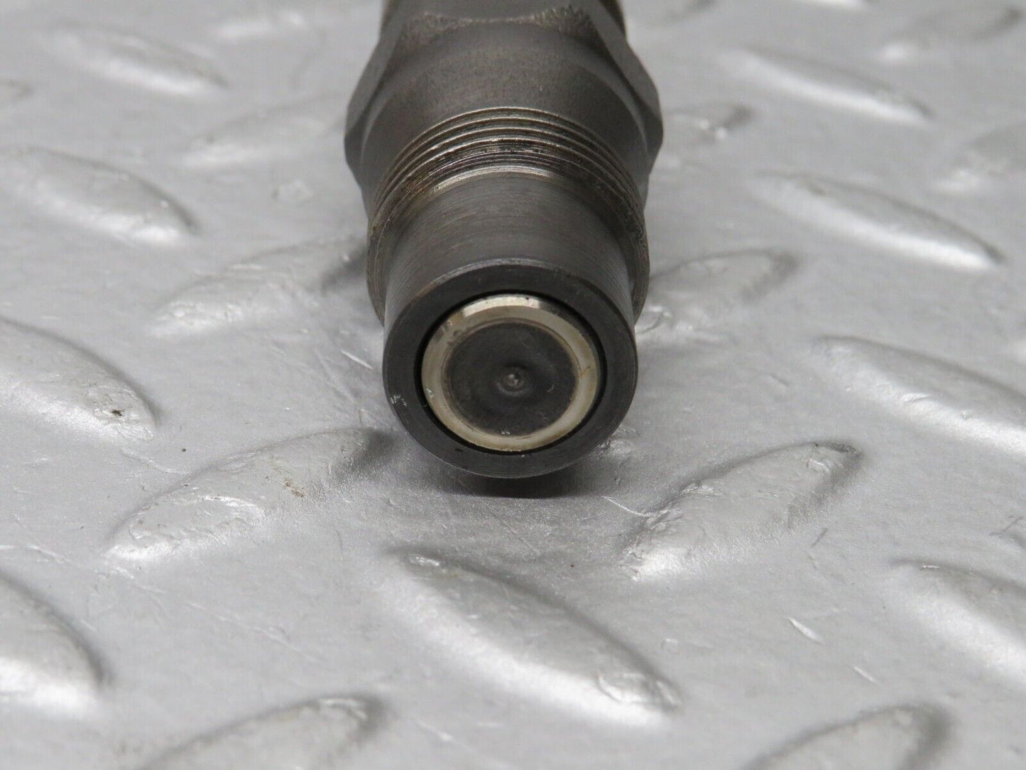 35891 Mercedes-Benz 240D OM616.912 Diesel Fuel Injector Bosch KCA30S35/4