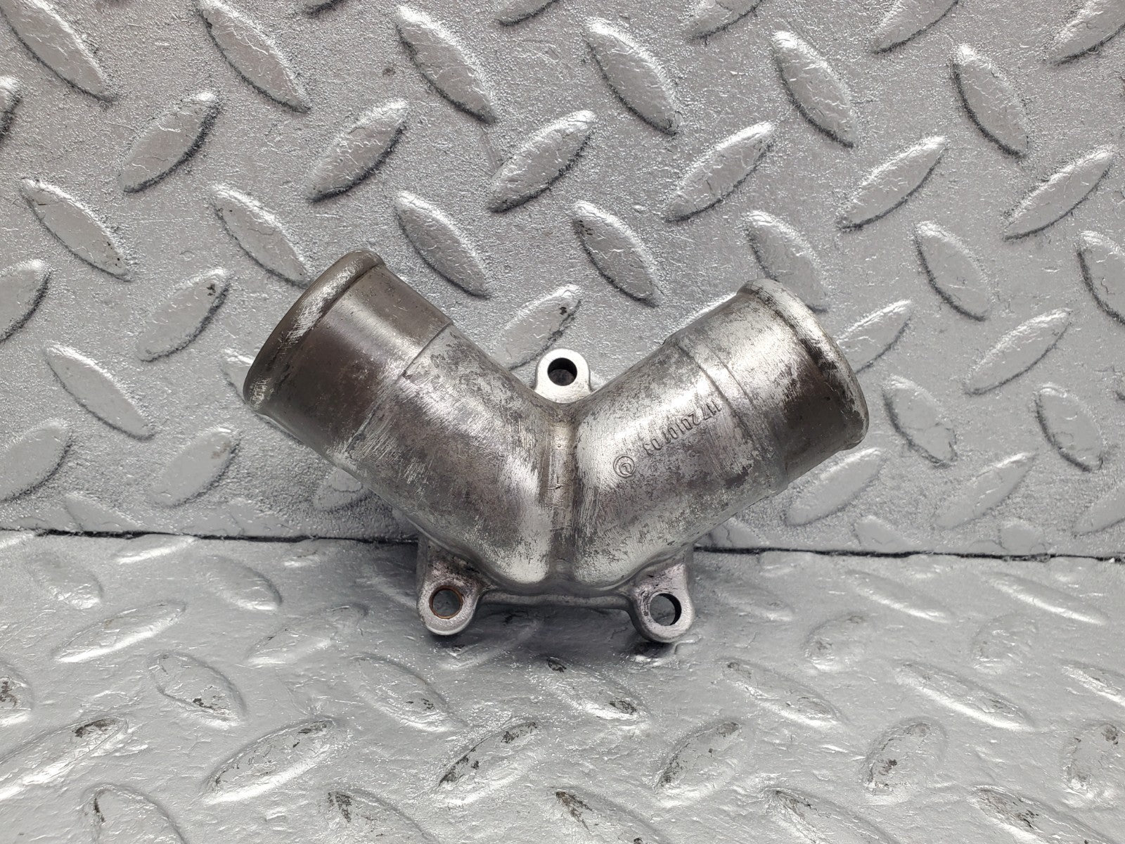 W126 Coupe thermostat housing used OEM