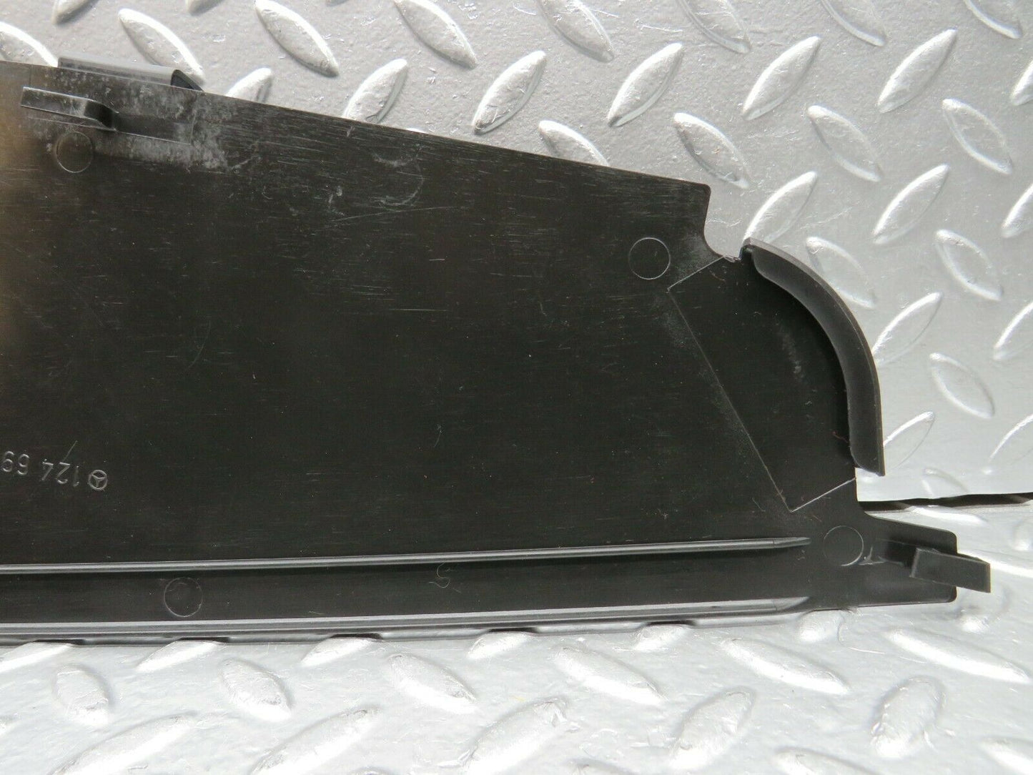 22460 Mercedes-Benz C124 E220 Coupe Rear Right Panel Lower Trim 1246922889