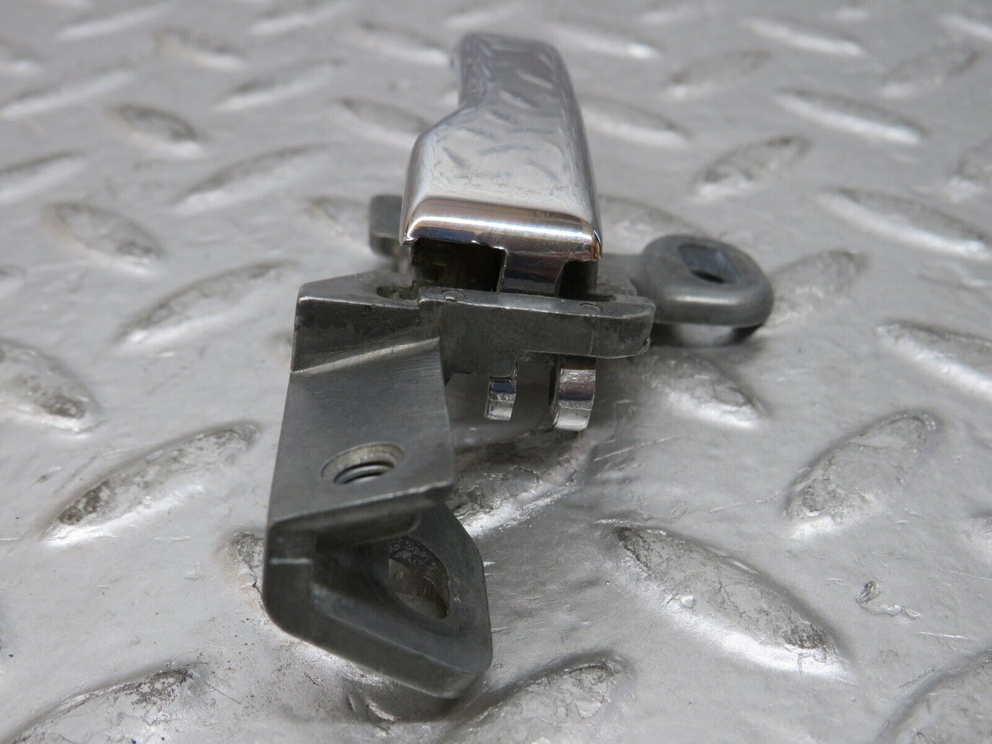 26812 Mercedes-Benz W123 240D Rear Left Interior Door Handle 1237600161