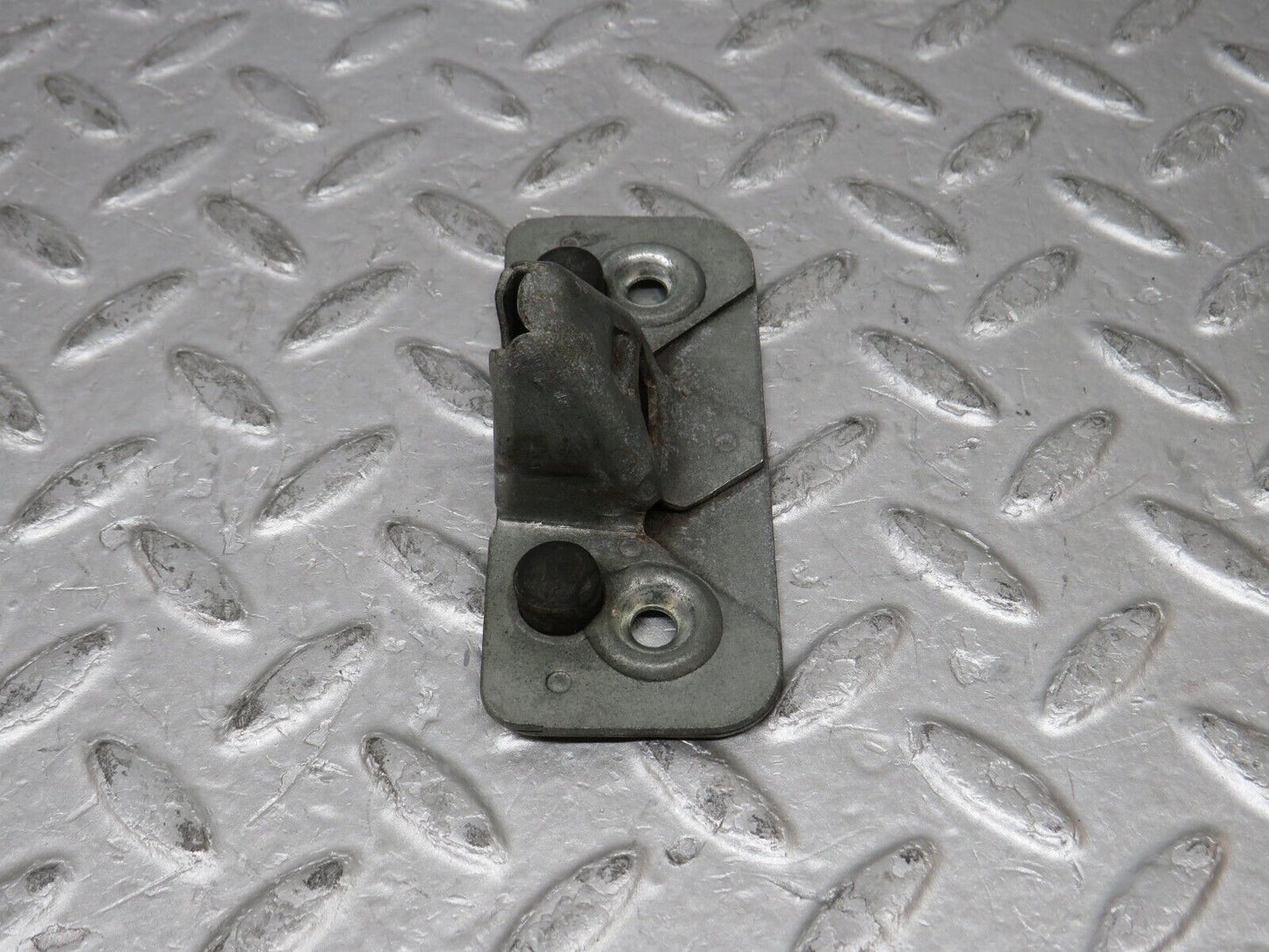 37321 Mercedes-Benz W109 300SEL Trunk Lock Latch
