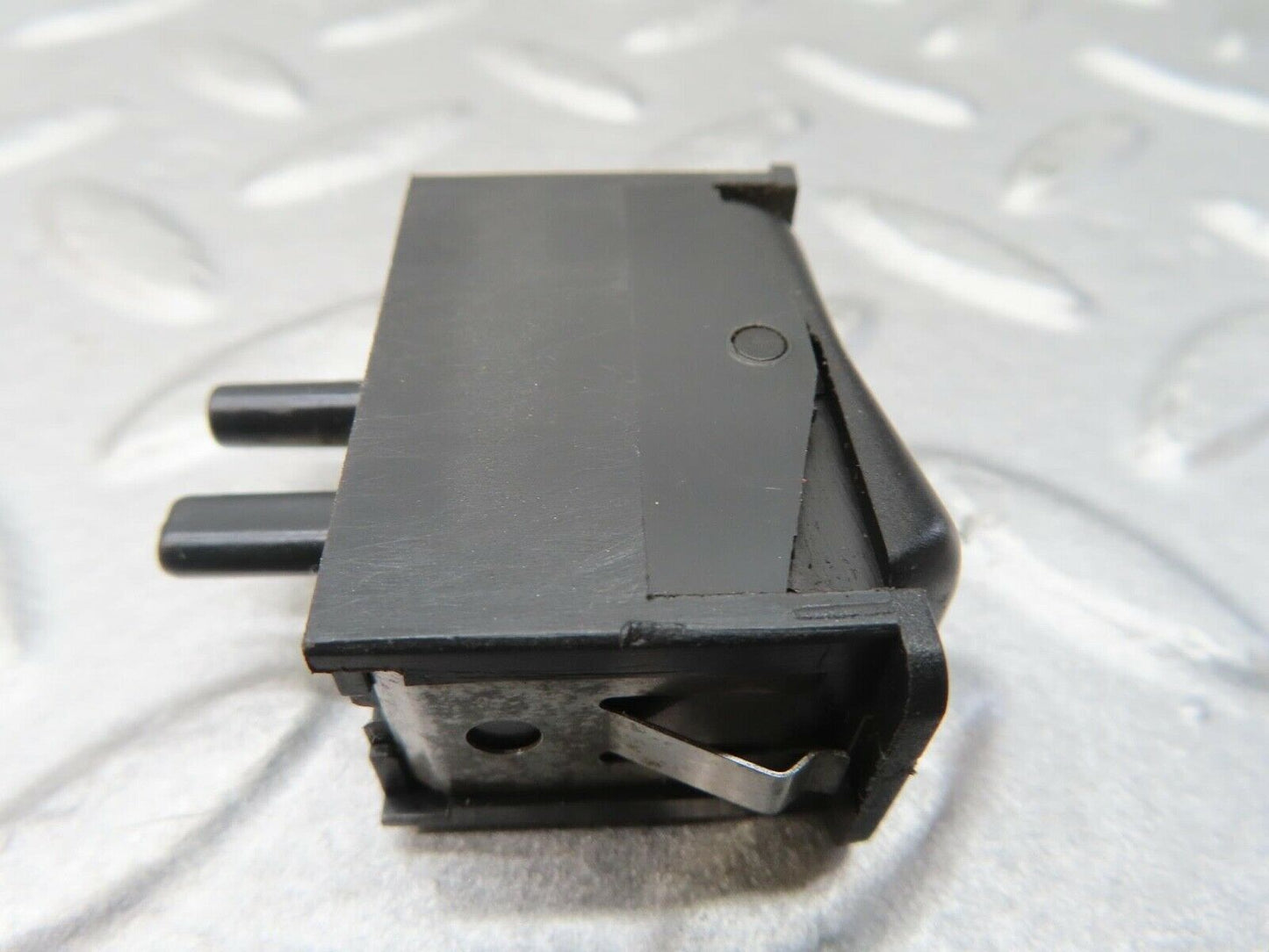 16115 Mercedes-Benz W123 280E Interior Light Switch 0008205910