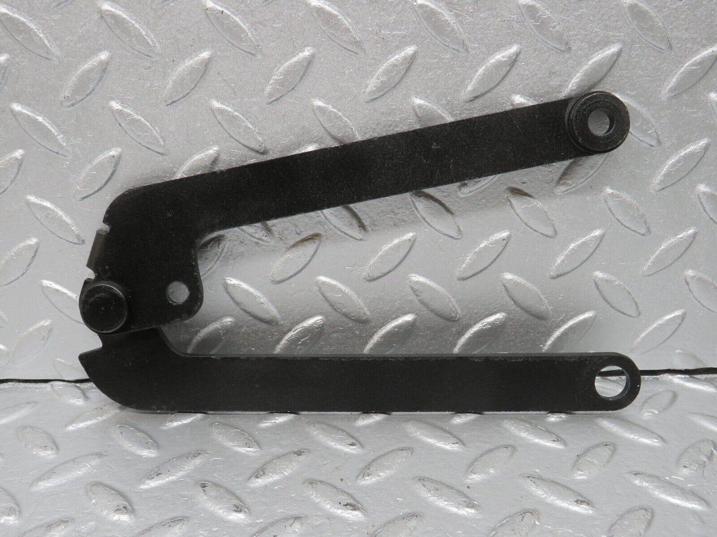 40404 Mercedes-Benz W110 230 Bonnet Hinge Right Side