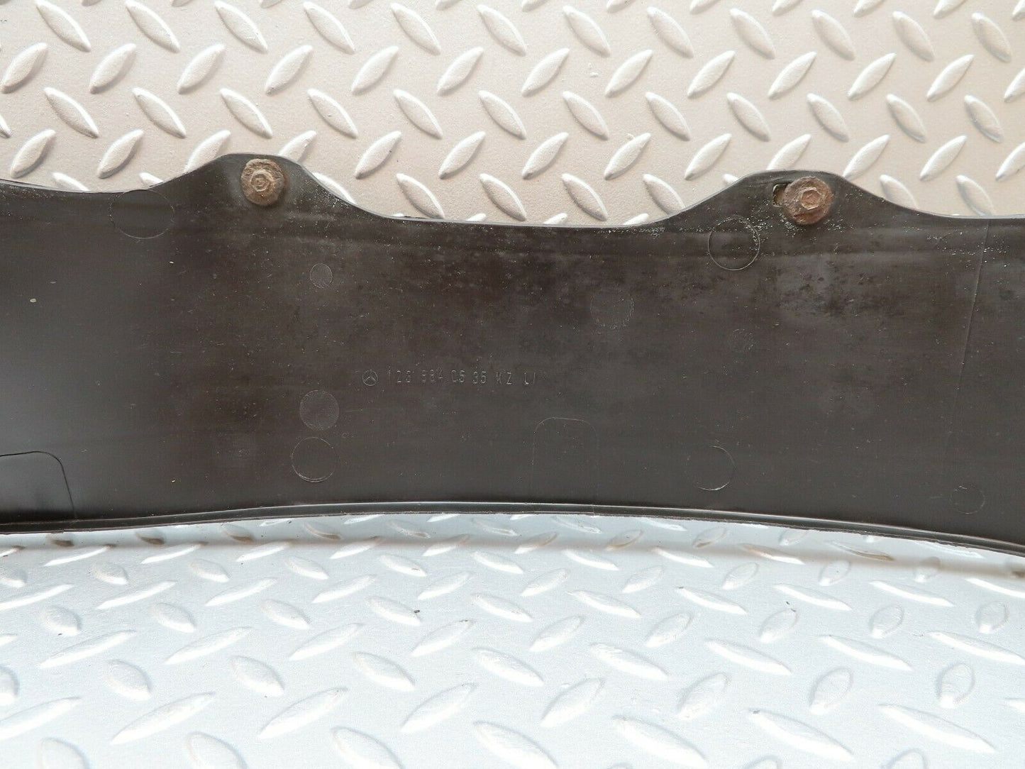 3984 Mercedes-Benz S123 200T Wagon Front Left Plastic Inner Fender 1238840535