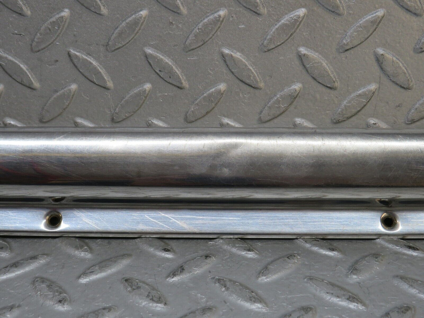37384 Mercedes-Benz W109 300SEL Rear Left Door Sill Chrome