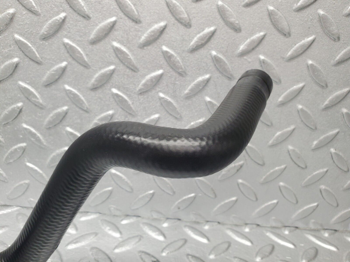 47012 Mercedes-Benz R129 320SL Coupe Coolant Hose Pipe 1298325894
