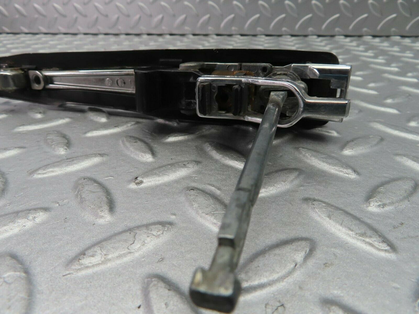9912 Mercedes-Benz C123 230CE Coupe Front Right Door Handle No Key