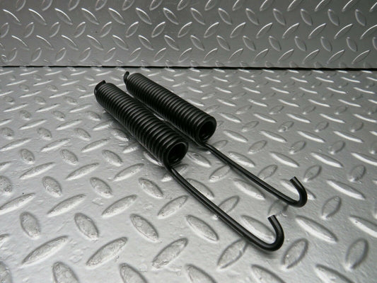 22905 Mercedes-Benz C107 450SLC Coupe Bonnet Hinge Spring Pair