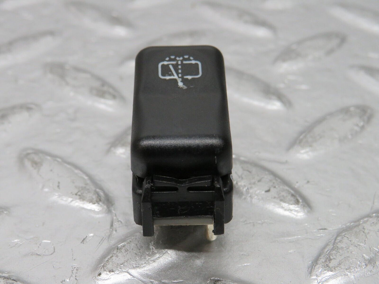 31379 Mercedes-Benz S124 220TE Wagon Tailgate Window Washer Switch 1248210051