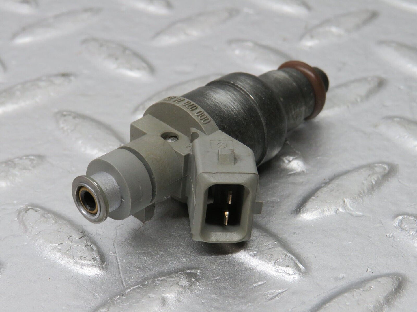 33485 Mercedes-Benz W202 C180 Fuel Injector Siemens 0000787423