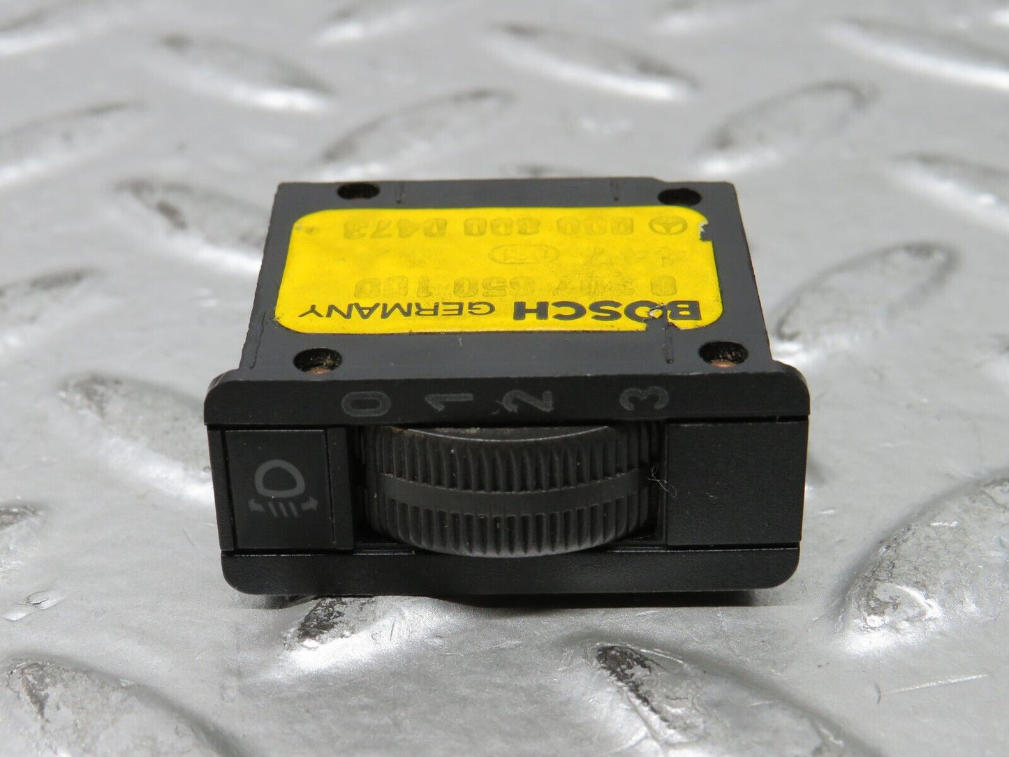 28652 Mercedes-Benz W123 230E Headlight Level Switch 0008000473