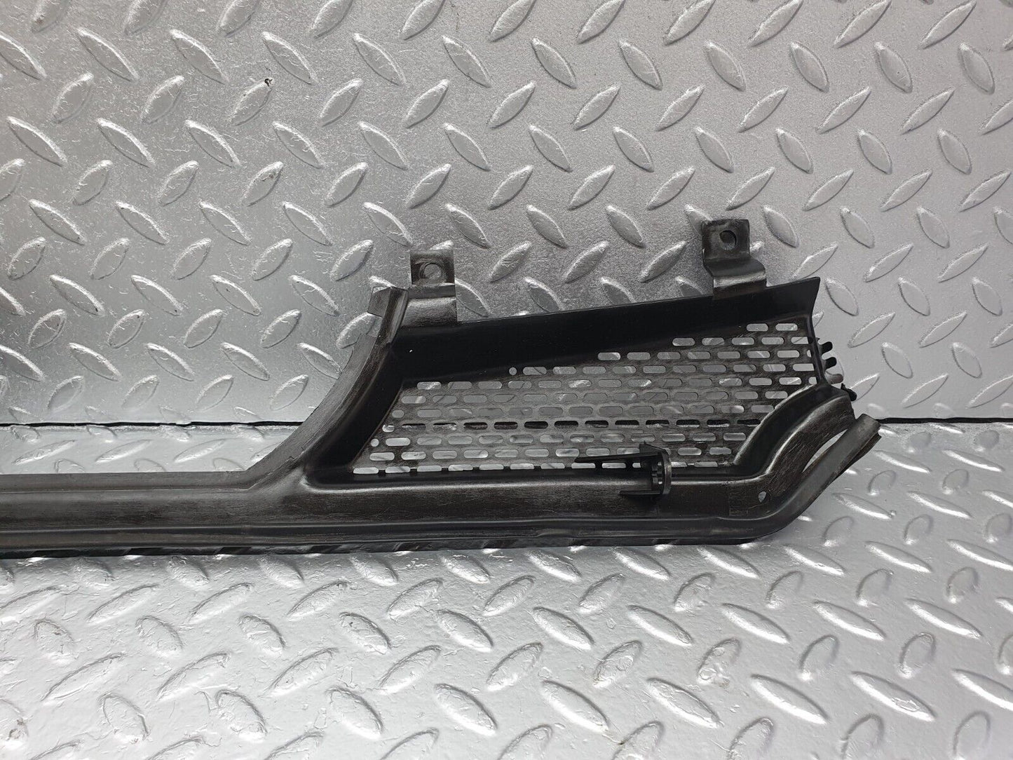 42589 Mercedes-Benz R129 320SL Coupe Windscreen Wiper Motor Cover Panel