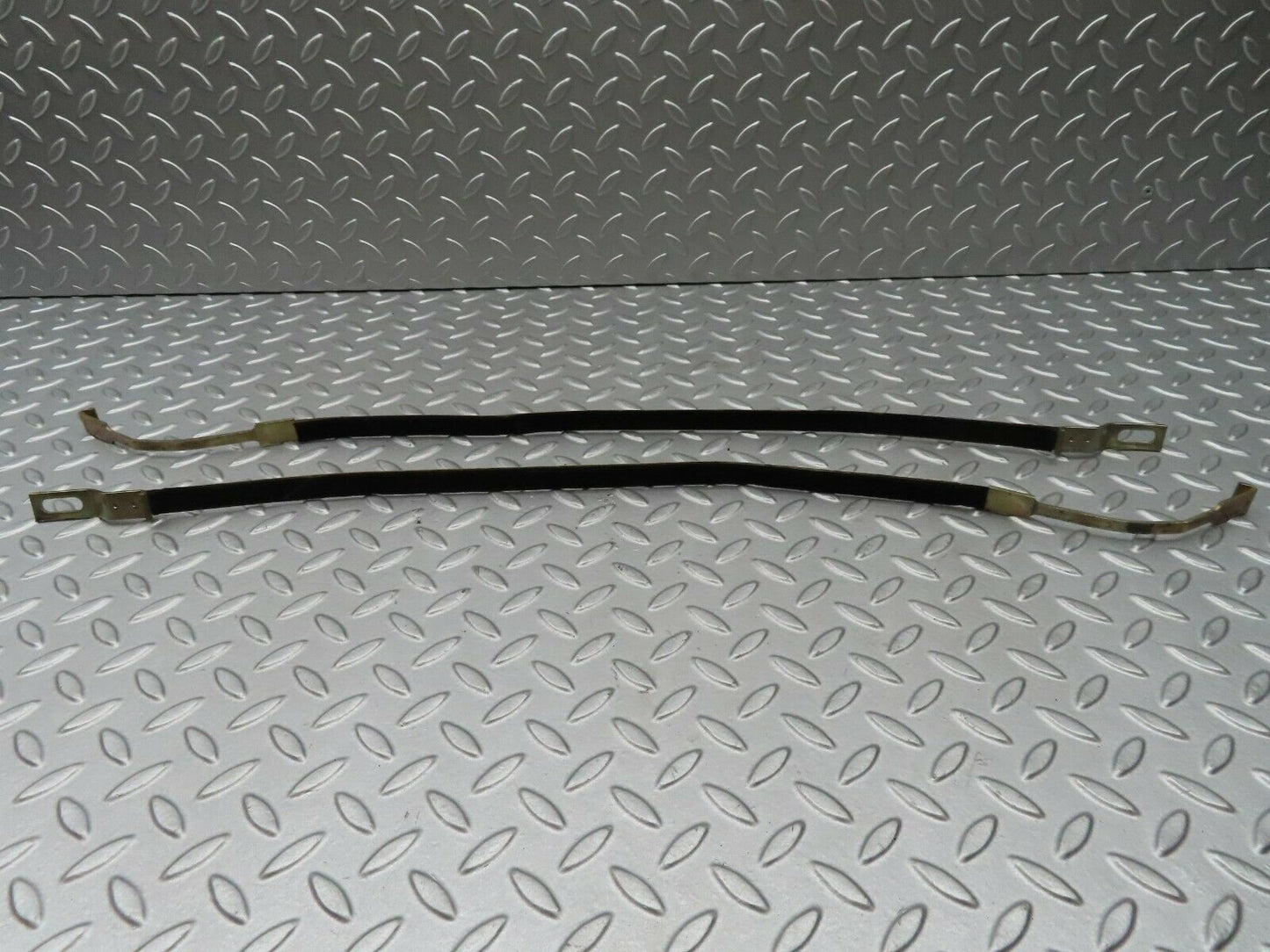 4549 Mercedes-Benz W123 230E Heater Box Holder Strap