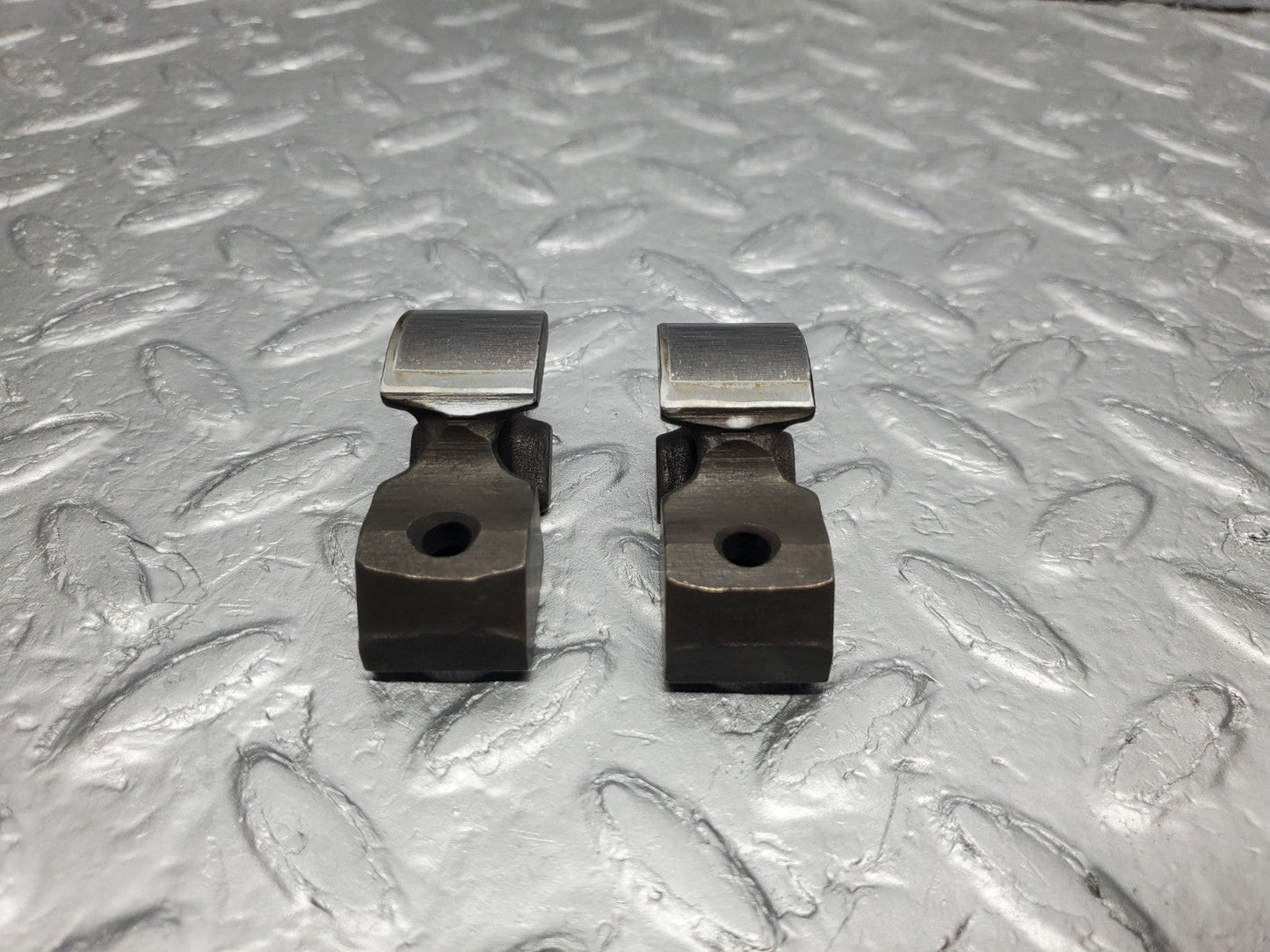 W126 Coupe rocker arm used OEM