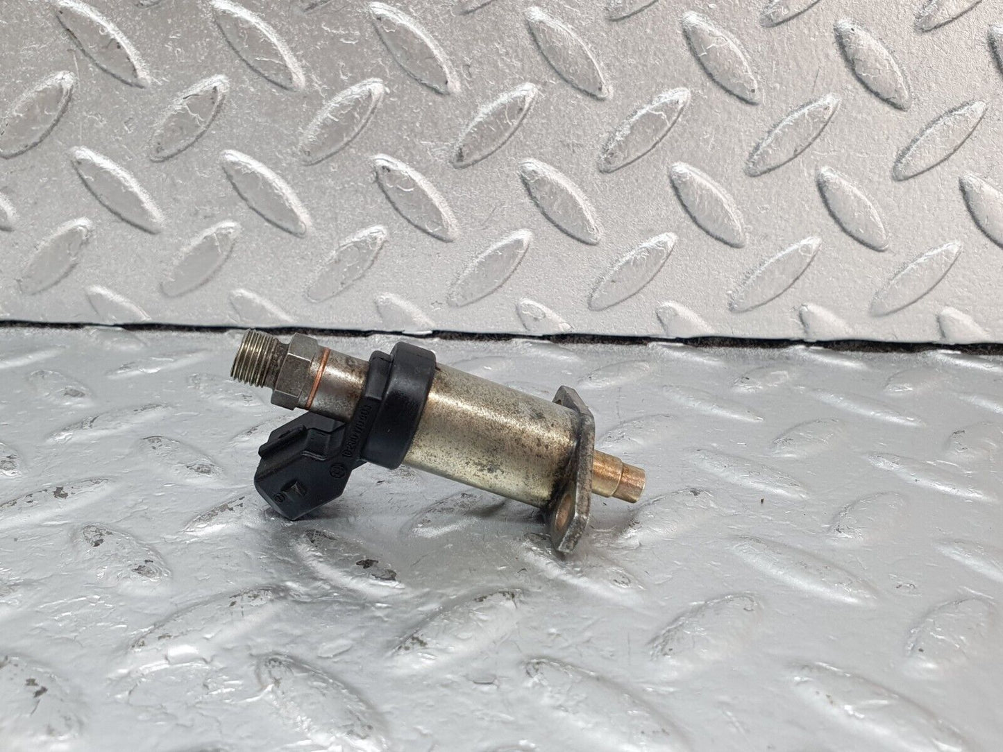44031 Mercedes-Benz C123 230CE Coupe Cold Start Valve Bosch 0280170403