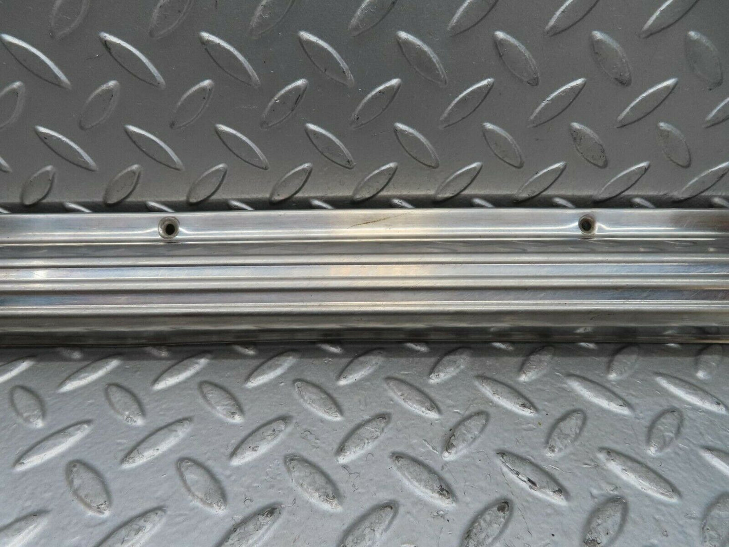15567 Mercedes-Benz R107 450SL Right Door Sill Chrome