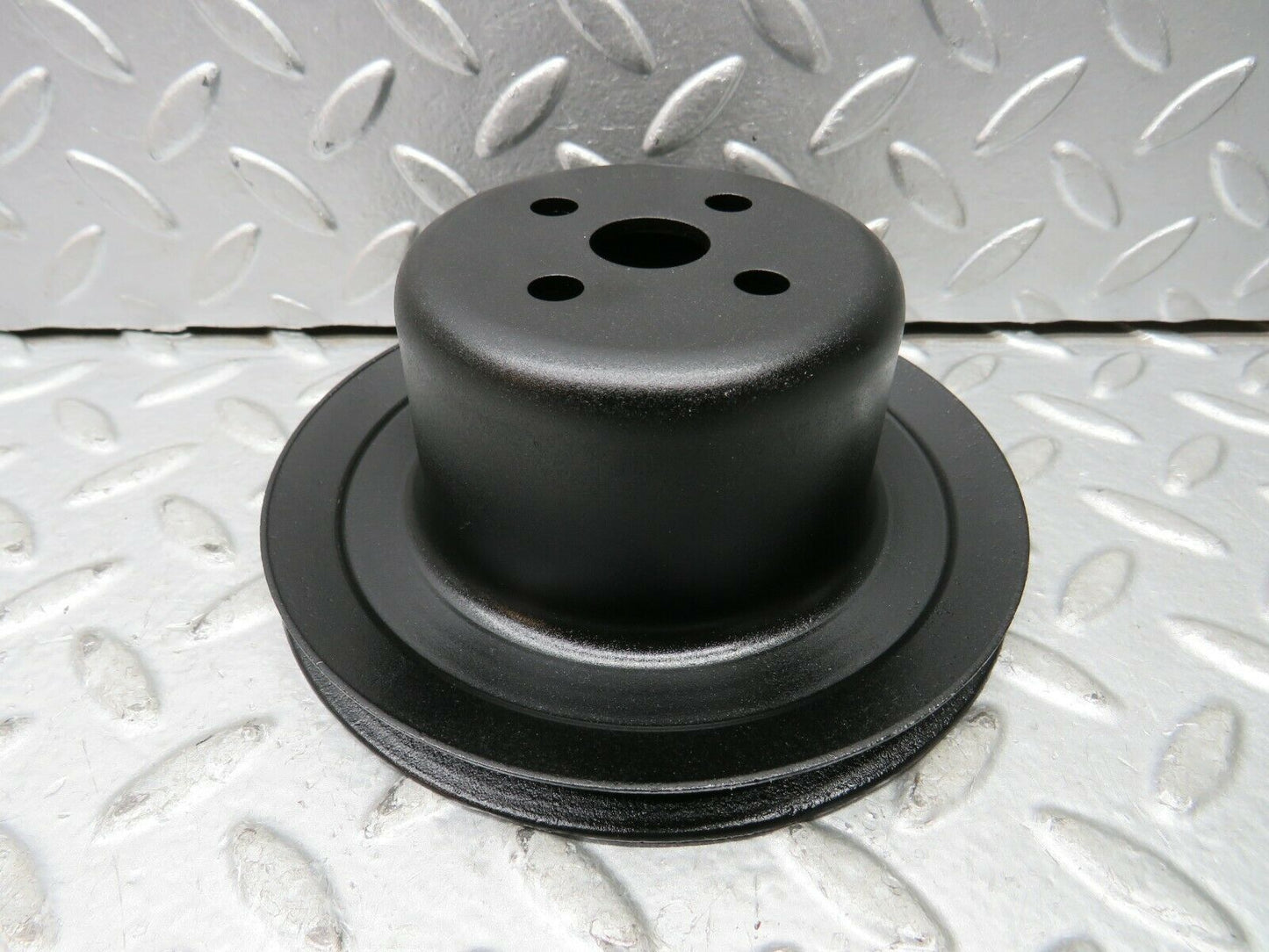 22159 Mercedes-Benz S123 280TE Wagon Water Pump Pulley 1102051410