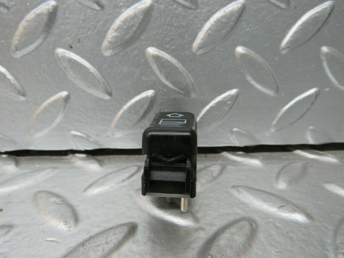 24290 Mercedes-Benz S124 220TE Electric Window Switch Left Side 1248209310