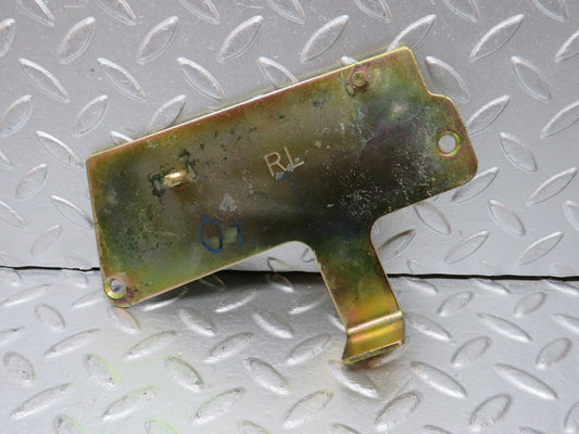 31270 Mercedes-Benz S124 220TE Wagon ECU Engine Control Unit Bracket