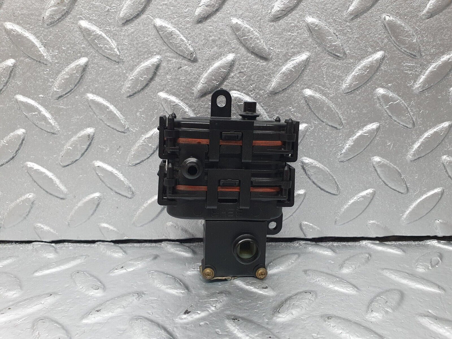42256 Mercedes-Benz R129 320SL Coupe Heater Box Vacuum Actuator