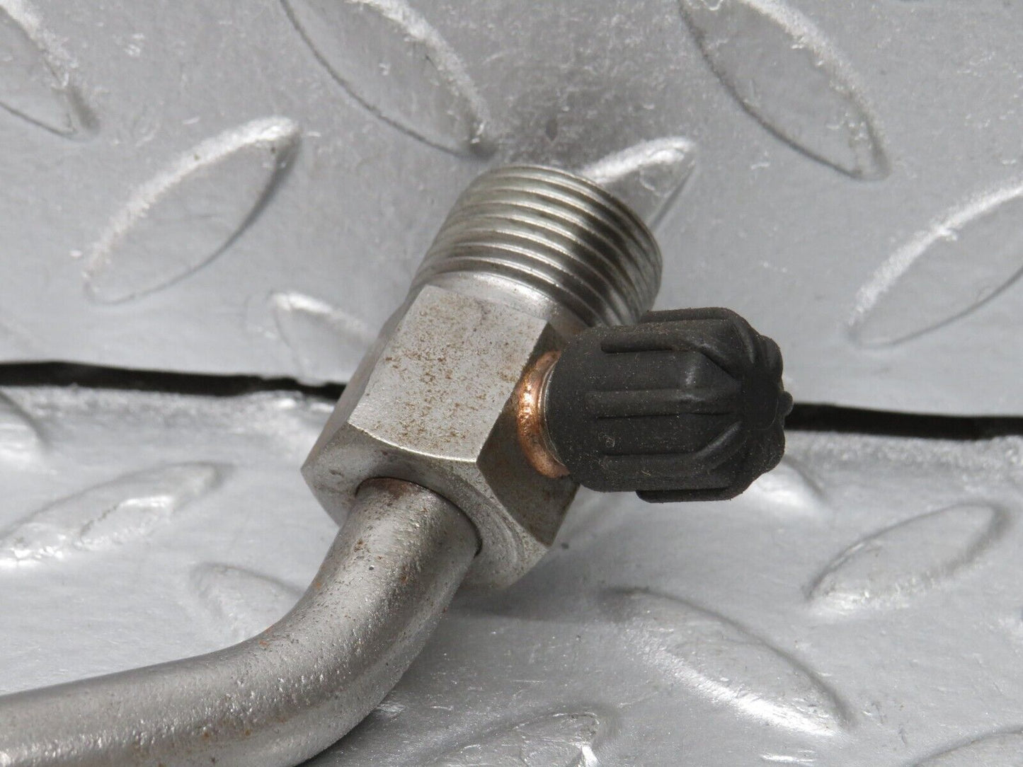 39286 Mercedes-Benz R107 500SL Air Conditioning Hose Pipe
