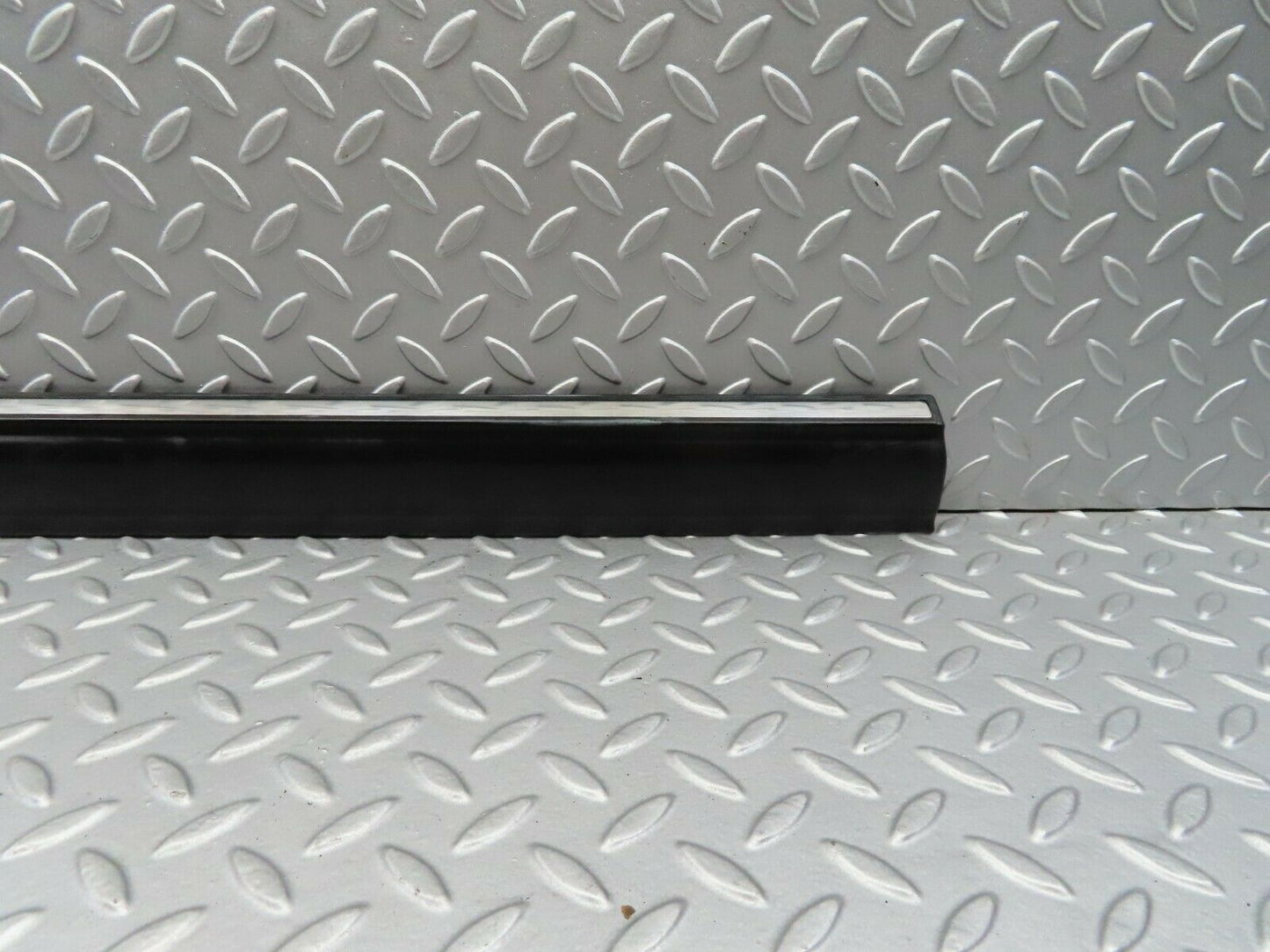 5887 Mercedes-Benz W123 200 Front Left Door Lower Trim 1236903380