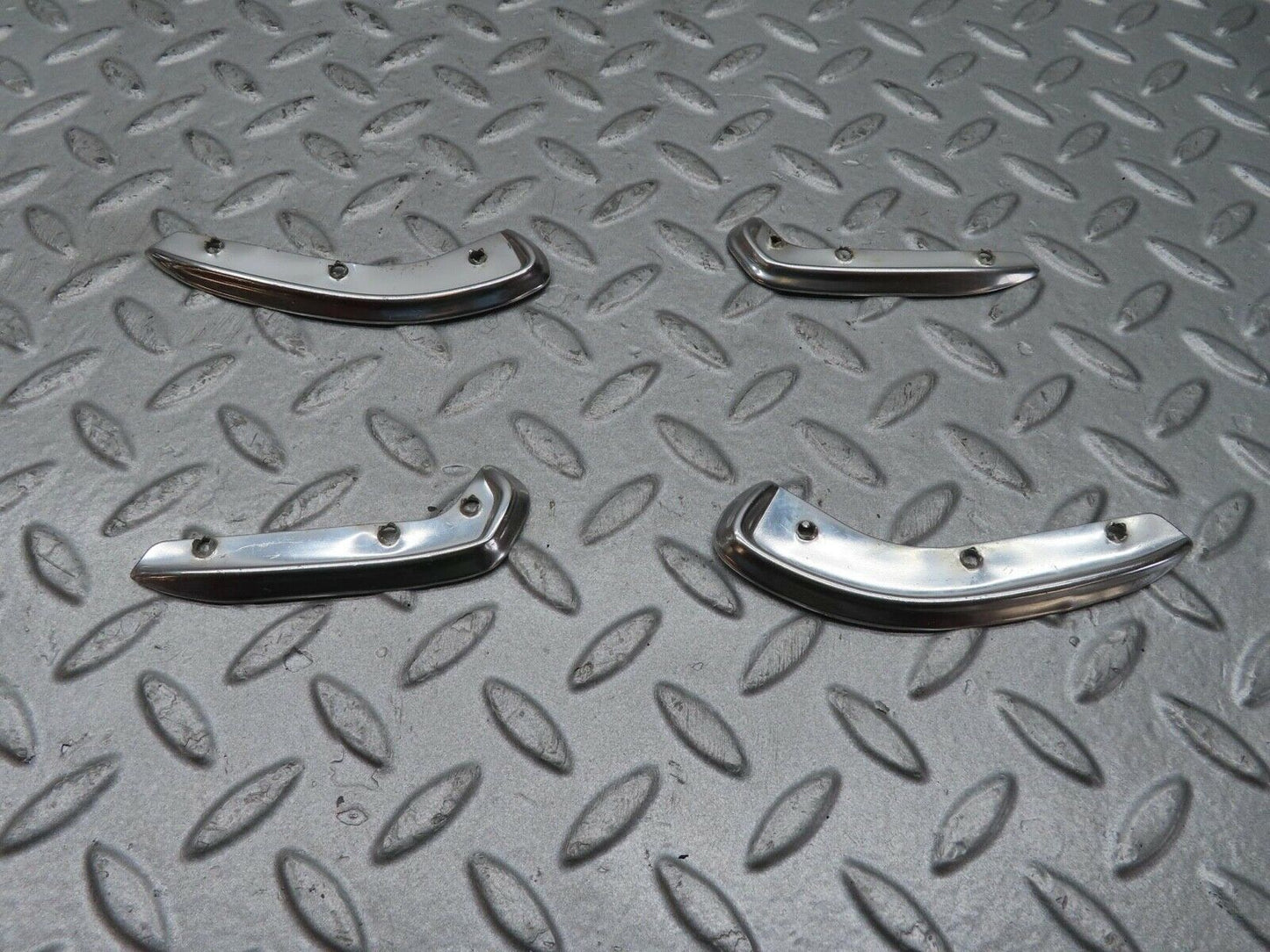 12588 Mercedes-Benz W108 280SE 3.5 Interior Door Handle Trim Left And Right