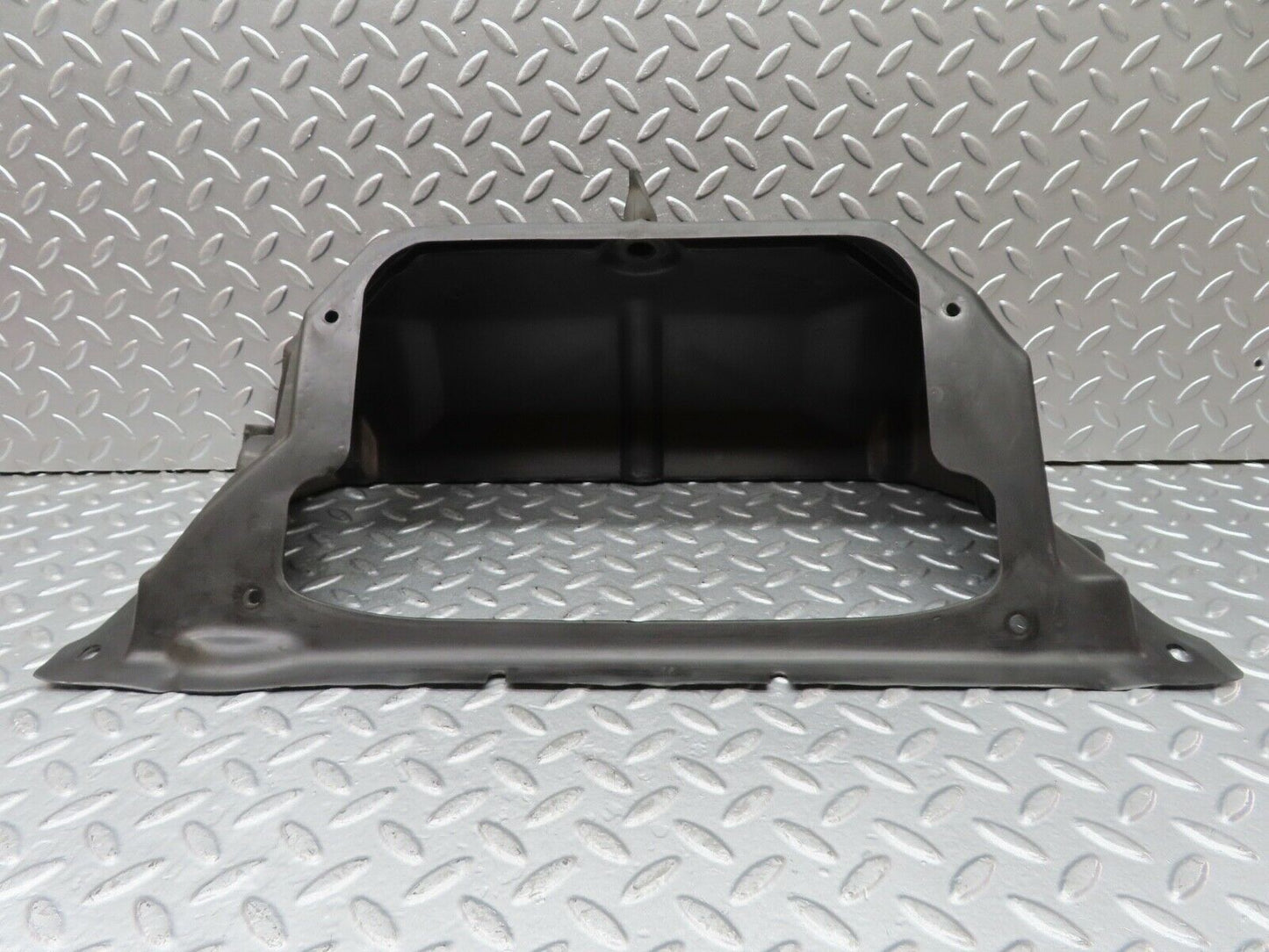 20117 Mercedes-Benz R129 300SL Coupe Heater Blower Motor Housing