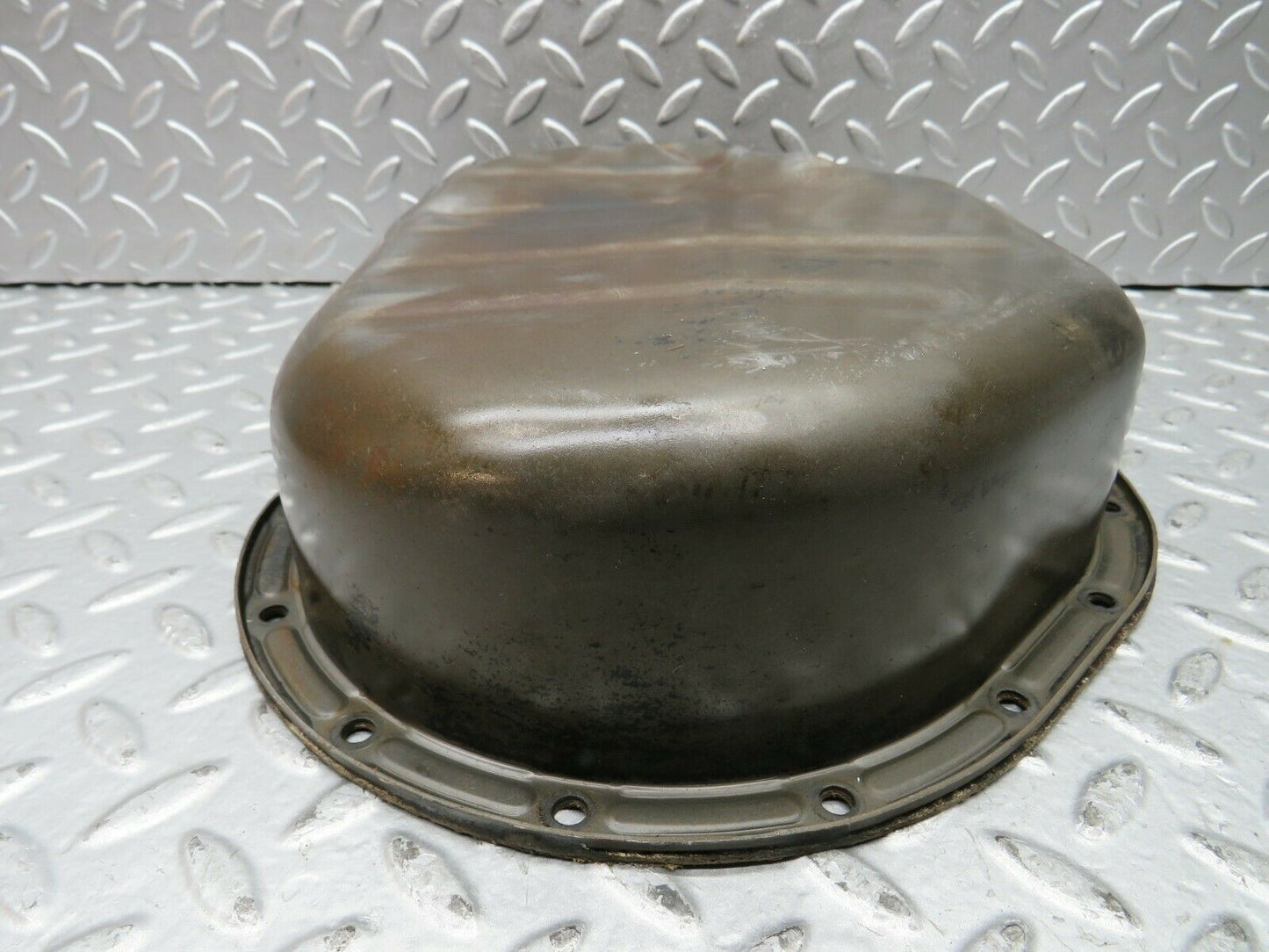22227 Mercedes-Benz S123 280TE Wagon Oil Pan Oil Sump