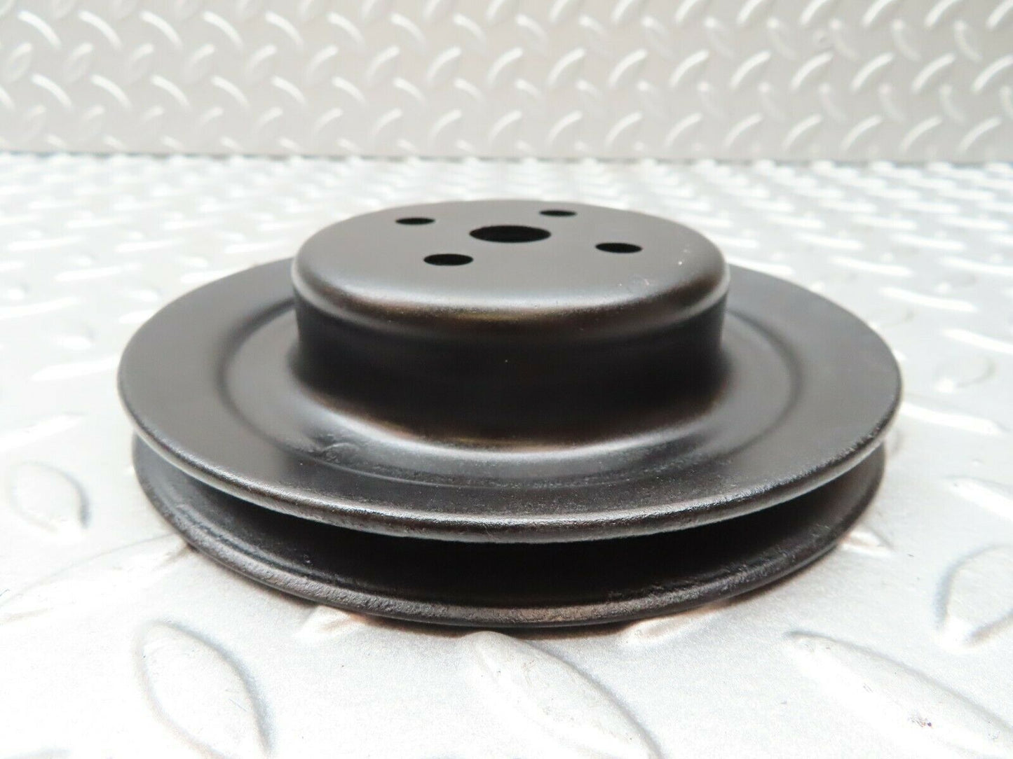 4717 Mercedes-Benz W114 280CE Coupe Water Pump Pulley
