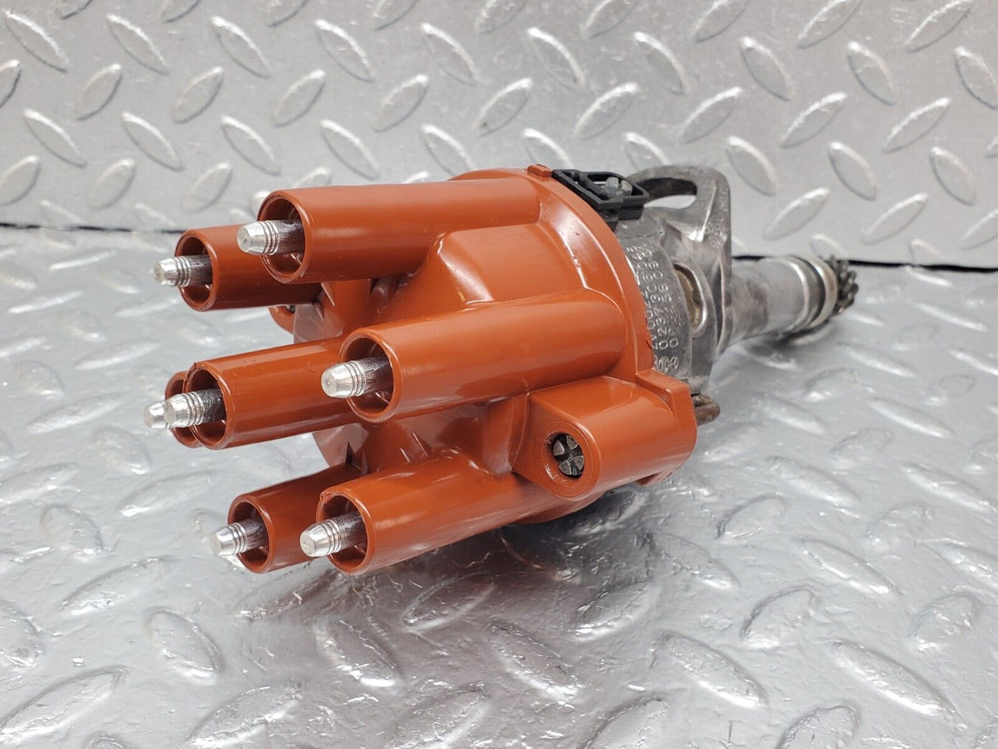 45431 Mercedes-Benz 280E M110.988 Ignition Distributor Bosch 0031580901 0237306045