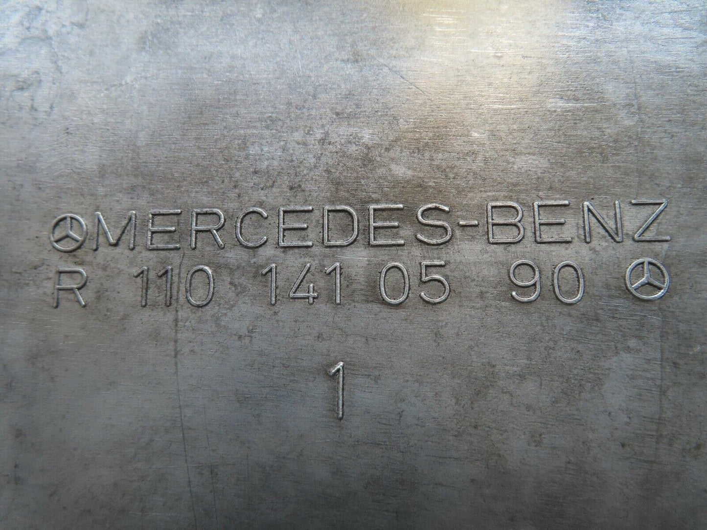 14017 Mercedes-Benz C107 280SLC Air Flow Sensor Bosch 0438120032