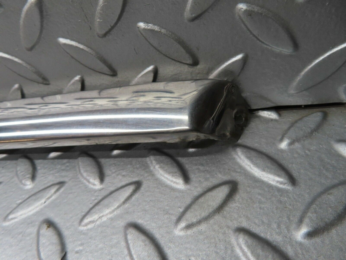 20544 Mercedes-Benz R107 450SL Right Skirt Chrome Trim Strip