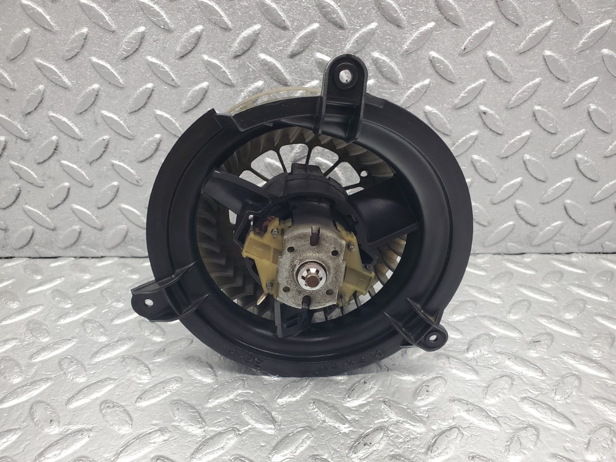 W201 Baby Benz heater blower motor used OEM