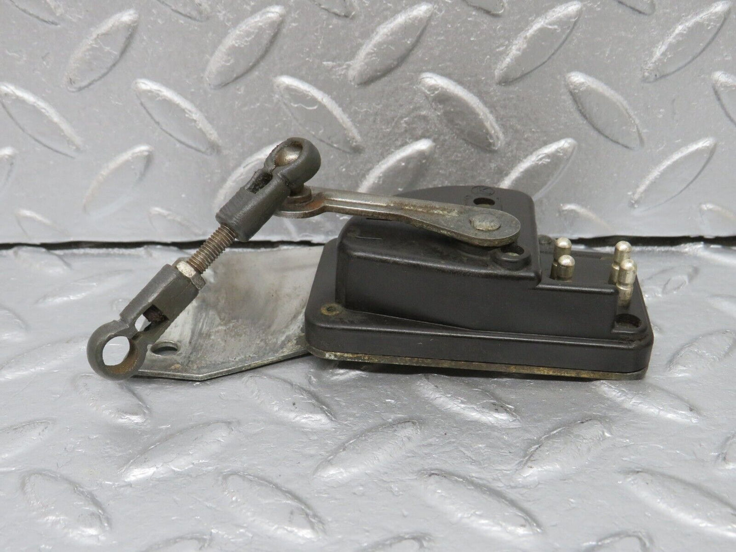 40304 Mercedes-Benz W110 230 Reverse Light Switch