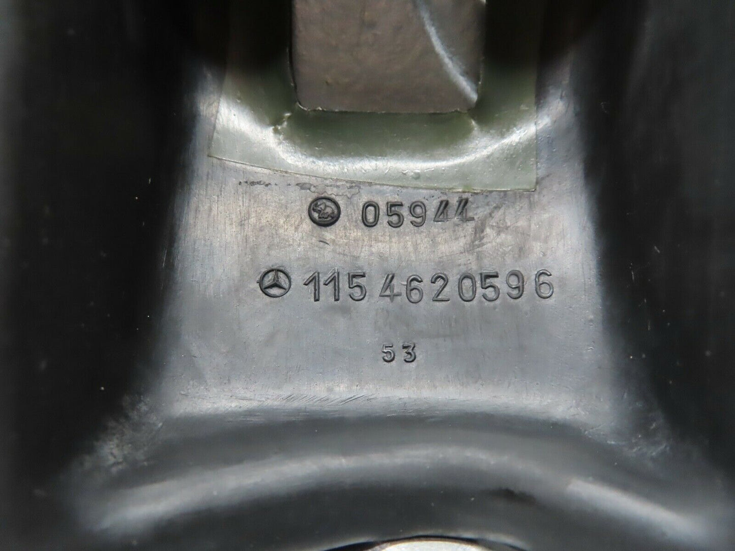20968 Mercedes-Benz W114 250CE Coupe Indicator Rubber Cover 1154620596