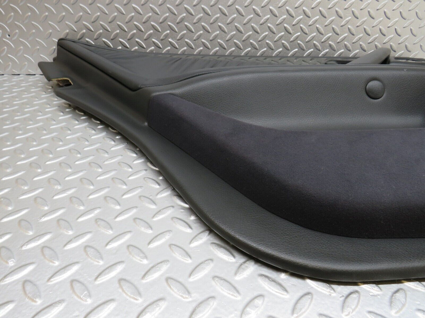 34732 Mercedes-Benz W210 320E Rear Left Door Card 2107374171